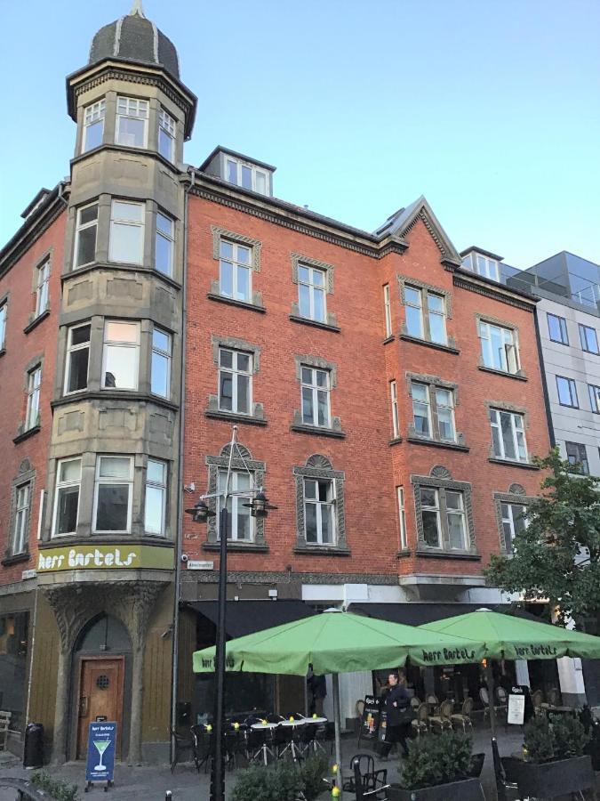 Hyggelig 2-Bedroom Apartment In The Center Of Aarhus Exterior photo